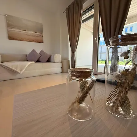 Donau-loft Near And Highway