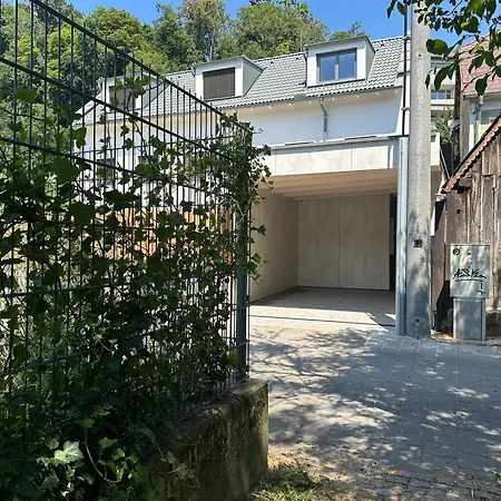 Donau-loft Private Parking Near And Highway アパート