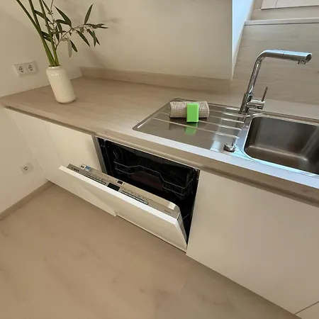Donau-loft Private Parking Near And Highway アパート *